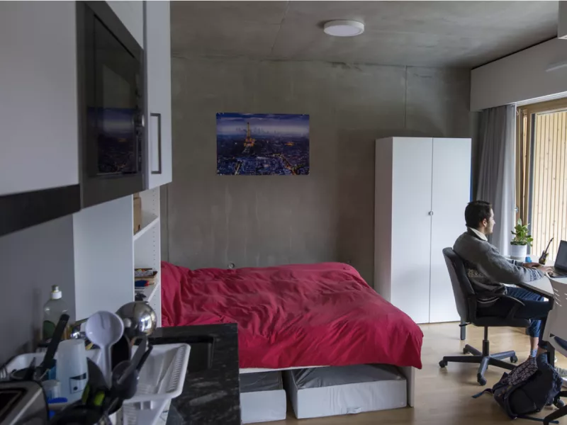 Distance learning courses are bleeding the student real estate market